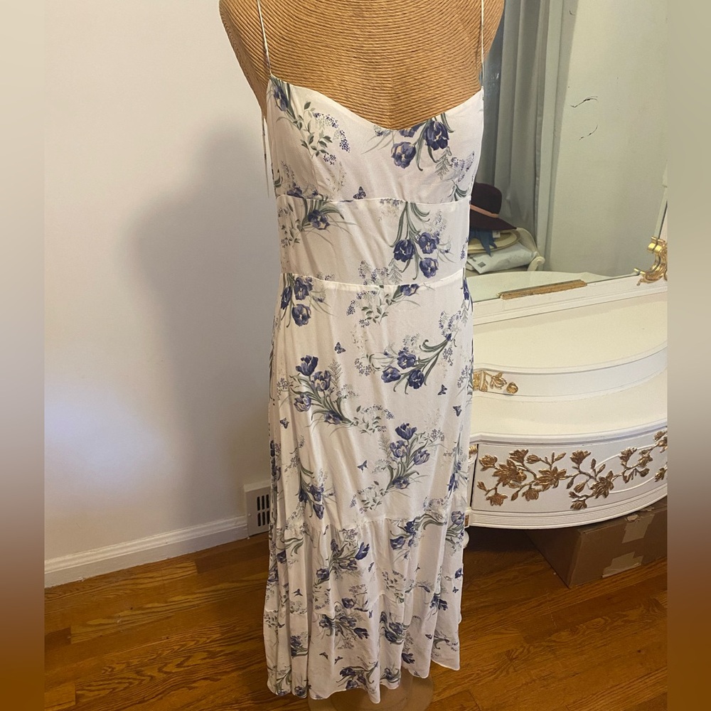 Reformation. Emmie dress. Delilah. Floral Dress - White and Blue